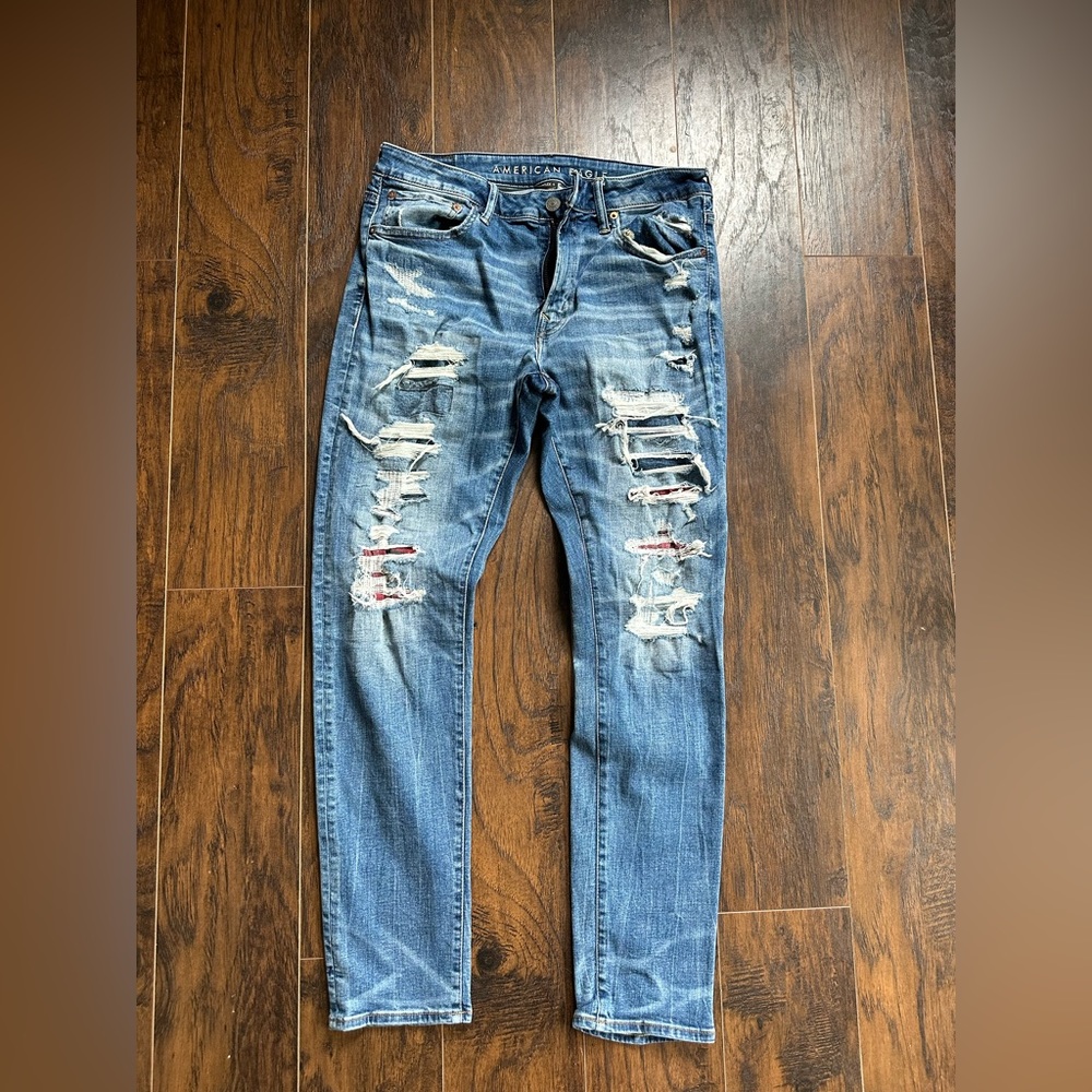 Men’s American Eagle Distressed Jeans